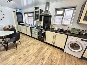 Photo 15- click for photo gallery